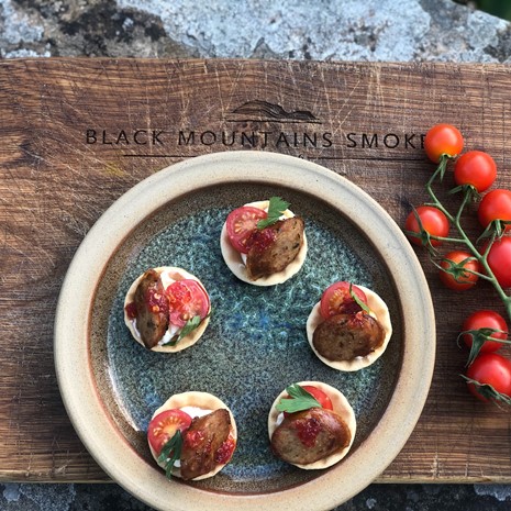 Smoked Sausage Chilli Canapes Smoked Sausage Chilli Canapes